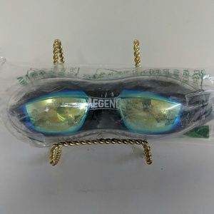 Aegend Swimming Goggles with UV shield & Anti-Fog